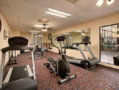 Plaza Hotel And Suites Pine Bluff Fasilitas foto