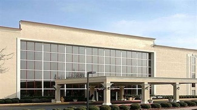 Plaza Hotel And Suites Pine Bluff Bagian luar foto